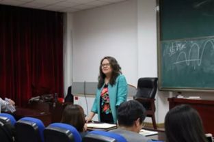 融通·創新·發展——文化藝術管理學院2017年系列學術交流活動總結與展望